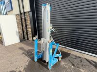 GENIE SLA-10 MATERIAL LIFT - 3