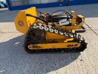 UNUSED VELON AT1000 REMOTE CONTROL TRACKED LAWNMOWER - 14