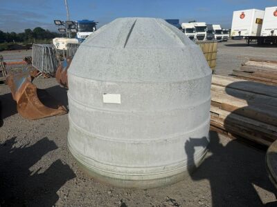 PLASTIC OIL TANK