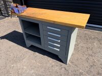 APPROX. 4ft x 2ft WORK BENCH C/W VICE & DRAWERS - 3