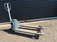 2500KGS PALLET TRUCK