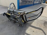 FLEMING HYDRAULIC BALE GRAB - 2