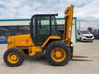 JCB 930 4WD ROUGH TERRAIN FORKLIFT - 8