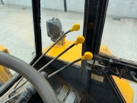JCB 930 4WD ROUGH TERRAIN FORKLIFT - 19