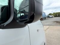 RENAULT TRAFIC SL27 BUSINESS+ ENERGY SWB 1.6 DCI 125PS - 22