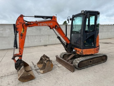 HITACHI ZX26U 2.6 TON MINI DIGGER