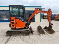 HITACHI ZX26U 2.6 TON MINI DIGGER - 6