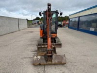 HITACHI ZX26U 2.6 TON MINI DIGGER - 8