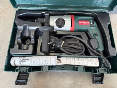 METABO 240v HAMMER DRILL & CASE