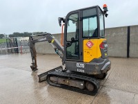 VOLVO EC27D 2.7 TON MINI DIGGER&nbsp; - 3