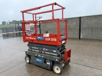 SKYJACK SJIII-3219 19FT BATTERY OPERATED SCISSOR LIFT - 3