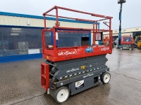 SKYJACK SJIII-3226 26FT BATTERY OPERATED SCISSOR LIFT - 5