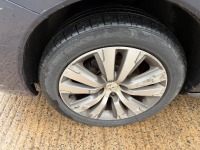 PEUGEOT 3008 ACTIVE 1.6 E-HDI&nbsp;AUTOMATIC - 9