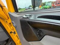 RENAULT MIDLUM 12 TON CREW CAB TILT & SLIDE RECOVERY TRUCK - 24