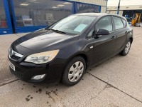VAUXHALL ASTRA EXCLUSIVE 1.7 CDTI 16V ECOFLEX - 4