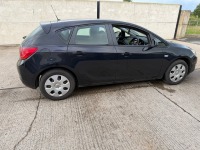 VAUXHALL ASTRA EXCLUSIVE 1.7 CDTI 16V ECOFLEX - 21