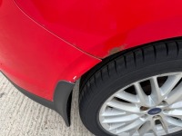 FORD FOCUS ZETEC 1.6 5DR HATCHBACK&nbsp; - 14