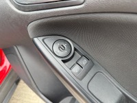 FORD FOCUS ZETEC 1.6 5DR HATCHBACK&nbsp; - 17