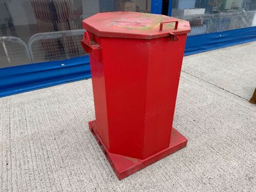 WESTERN 210lt METAL BUNDED OIL JAR STORE