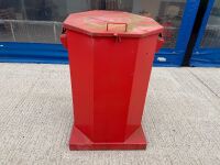 WESTERN 210lt METAL BUNDED OIL JAR STORE - 2