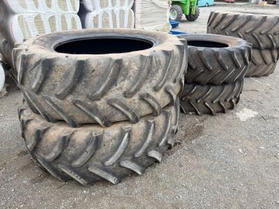SET OF PART WORN TRACTOR TYRERS TO INC. 2No.580/70R42 & 2No. 480/70R30