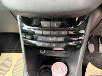 PEUGEOT 208 ALLURE 1.4 HDI 3DR HATCHBACK - 19