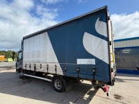 DAF LF150 EURO 6 7.5 TON AUTOMATIC CURTAINSIDER LORRY - 12