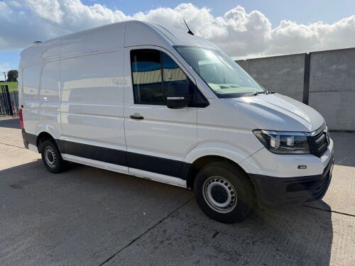 VOLKSWAGEN CRAFTER CR35 TRENDLINE MWB RWD 2.0 TDI 177PS HIGH ROOF VAN
