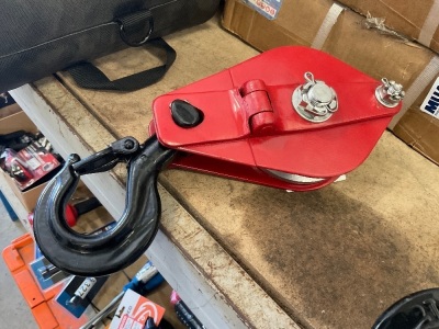 UNUSED SEALEY 1000KGS PULLEY BLOCK