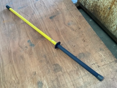 UNUSED SEALEY HI-VOLTAGE RESCUE POLE