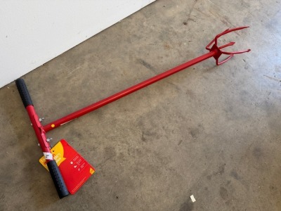 UNUSED AMTECH 32" HAND HELD CULTIVATOR