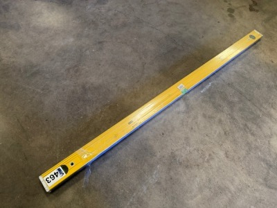 UNUSED 1200mm SPIRIT LEVEL