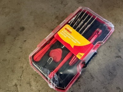 UNUSED AMTECH 17 PIECE PRECISION PHONE REPAIR KIT