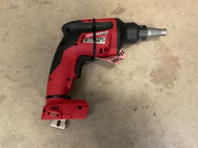 UNUED MILWAUKEE M18 FSG CORDLESS DRYWALL GUN (UNIT ONLY)