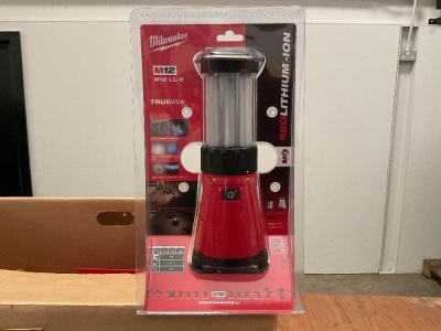 UNUSED MILWAUKEE M12 LL-O RECHARGABLE WORKLIGHT