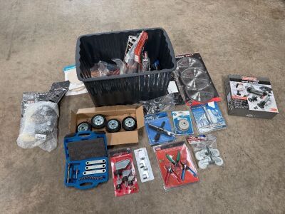 PLASTIC CRATE TO INC. ASSORTED UNUSED TOOLS