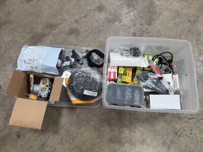 PLASTIC CRATE TO INC. SPARK PLUGS, PULLCORD, CARBURETOR&nbsp;