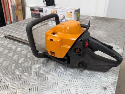 ELECTROLUX 550 PETROL HEDGE TRIMMER