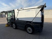 SCHMIDT COMPACT 200 5 TON ROAD LEGAL SWEEPER - 7
