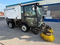 SCHMIDT COMPACT 200 5 TON ROAD LEGAL SWEEPER - 11