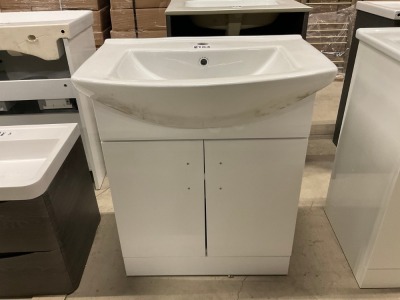 650mm 2 Door Floorstanding Vanity Unit in White Gloss with 1 Tap Hole Ceramic Basin