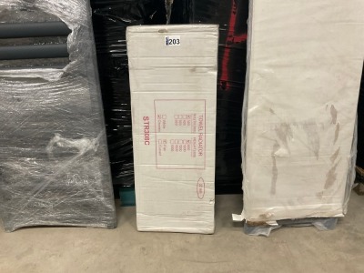 800mm High x 300mm Wide Heated Towel Rail (Chrome)