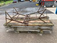APPROX. 17No. 8ft SCAFFOLDING PLANKS & 2No. LARGE BUILDERS TRESTLES - 6