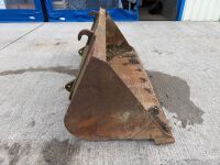 APPROX. 7ft BUCKET TO SUIT JCB TELESCOPIC FORKLIFT - 8