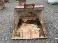 APPROX. 4ft STRICKLAND TOOTHLESS DIGGING BUCKET TO SUIT 13 TON MACHINE - 2