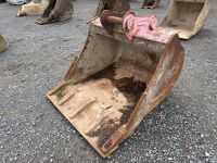 APPROX. 4ft STRICKLAND TOOTHLESS DIGGING BUCKET TO SUIT 13 TON MACHINE - 3