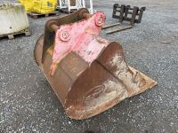 APPROX. 4ft STRICKLAND TOOTHLESS DIGGING BUCKET TO SUIT 13 TON MACHINE - 7
