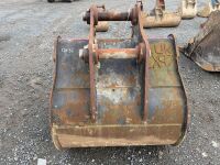 APPROX. 3ft TOOTHED DIGGING BUCKET TO SUIT 13 TON MACHINE - 6