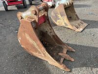 APPROX. 2ft RHINOX TOOTHED DIGGING BUCKET TO SUIT 13 TON MACHINE