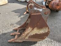 APPROX. 2ft RHINOX TOOTHED DIGGING BUCKET TO SUIT 13 TON MACHINE - 4